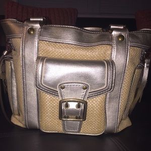 BNWT coach gold straw bucket bag w/ dust bag